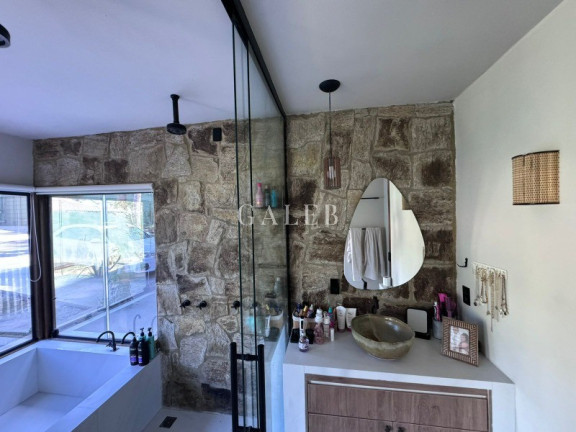 Imagem Casa com 3 Quartos à Venda, 160 m² em Roseira - Mairiporã Imagem Casa com 3 Quartos à Venda, 160 m² em Roseira - Mairiporã