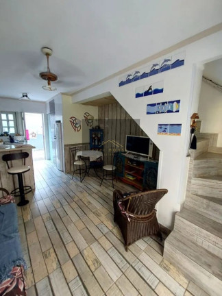 Imagem Casa com 2 Quartos à Venda, 100 m² em Vila Atlântica - Caraguatatuba Imagem Casa com 2 Quartos à Venda, 100 m² em Vila Atlântica - Caraguatatuba