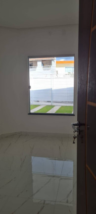 Imagem Casa com 2 Quartos à Venda, 160 m² em Conceição - Feira De Santana