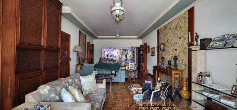 Imagem Apartamento com 4 Quartos à Venda, 330 m² em Tijuca - Rio De Janeiro Imagem Apartamento com 4 Quartos à Venda, 330 m² em Tijuca - Rio De Janeiro