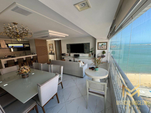 Apartamento com 3 Quartos à Venda, 132 m² em Mucuripe - Fortaleza