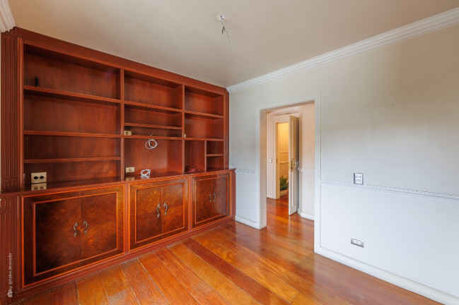 Imagem Apartamento com 4 Quartos à Venda, 188 m² em Vila Uberabinha - São Paulo