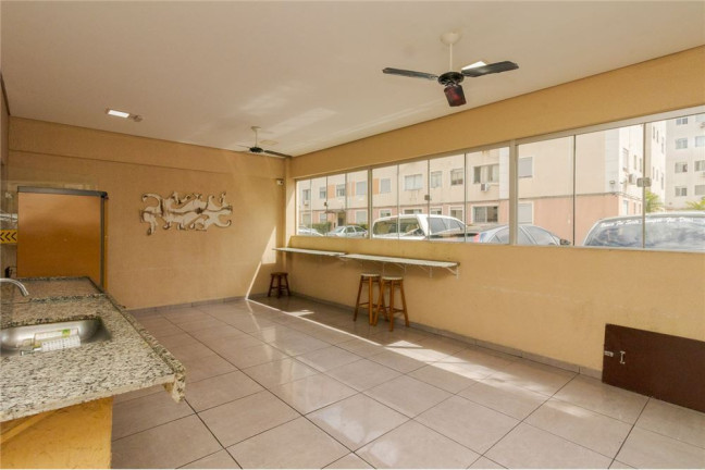 Imagem Imóvel com 2 Quartos à Venda, em Jardim Itu - Porto Alegre Imagem Imóvel com 2 Quartos à Venda, em Jardim Itu - Porto Alegre