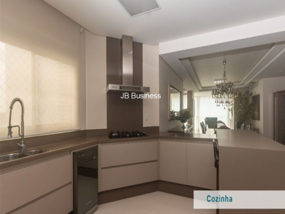 Imagem Imóvel com 4 Quartos à Venda, 265 m² em Centro - Balneário Camboriú Imagem Imóvel com 4 Quartos à Venda, 265 m² em Centro - Balneário Camboriú