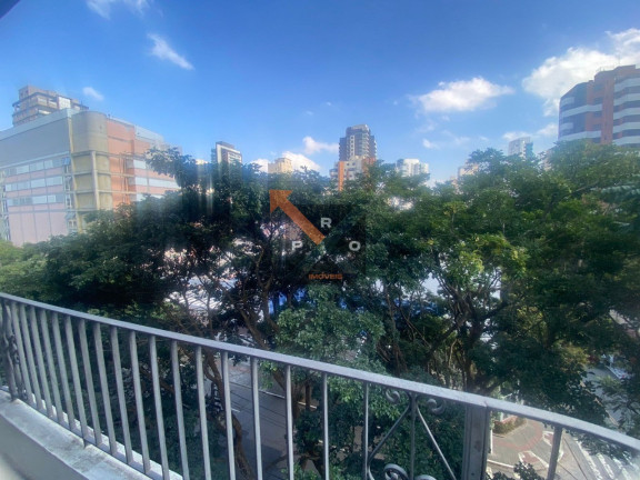 Imagem Imóvel com 3 Quartos à Venda, 190 m² em Vila Uberabinha - São Paulo