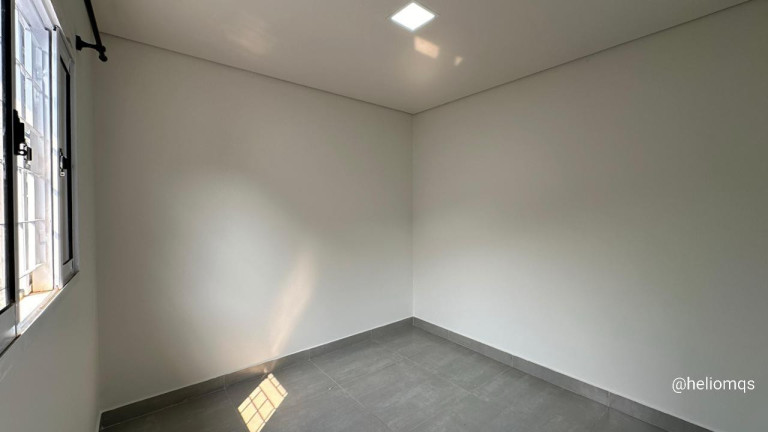 Imagem Casa com 3 Quartos à Venda, 200 m² em Parque Residencial Rita Vieira - Campo Grande