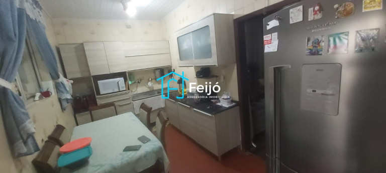 Imagem Casa com 3 Quartos à Venda, 200 m² em Cristal - Porto Alegre Imagem Casa com 3 Quartos à Venda, 200 m² em Cristal - Porto Alegre