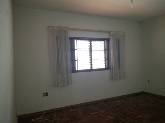 Imagem Casa com 3 Quartos à Venda,  em Jardim Estoril Iv - Bauru