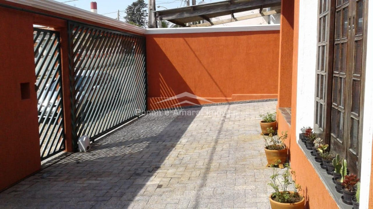 Imagem Casa com 3 Quartos à Venda, 267 m² em Vila São Sebastião - Valinhos Imagem Casa com 3 Quartos à Venda, 267 m² em Vila São Sebastião - Valinhos