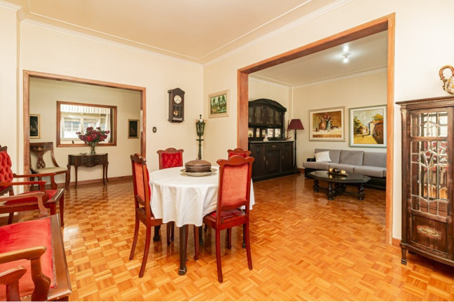 Imagem Apartamento com 4 Quartos à Venda, 155 m² em Independência - Porto Alegre Imagem Apartamento com 4 Quartos à Venda, 155 m² em Independência - Porto Alegre