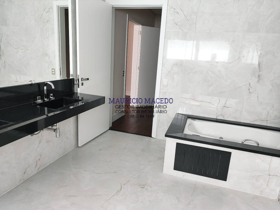 Imagem Casa com 4 Quartos à Venda, 1.992 m² em Residencial Tamboré - Barueri Imagem Casa com 4 Quartos à Venda, 1.992 m² em Residencial Tamboré - Barueri