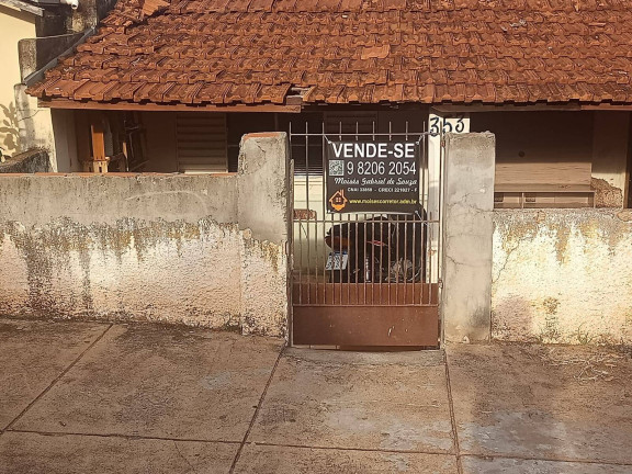 Imagem Casa com 2 Quartos à Venda, 276 m² em Centro - Valparaíso Imagem Casa com 2 Quartos à Venda, 276 m² em Centro - Valparaíso
