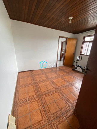 Imagem Casa com 3 Quartos à Venda, 180 m² em Restinga - Porto Alegre