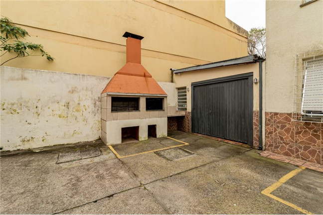 Imagem Imóvel com 2 Quartos à Venda, em Passo Da Areia - Porto Alegre Imagem Imóvel com 2 Quartos à Venda, em Passo Da Areia - Porto Alegre