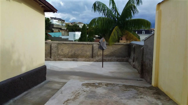 Imagem Casa com 3 Quartos à Venda, 205 m² em Jardim Dos Estados - Poços De Caldas