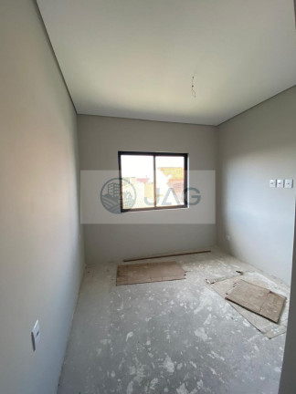 Imagem Imóvel com 3 Quartos à Venda, 145 m² em Uberaba - Curitiba Imagem Imóvel com 3 Quartos à Venda, 145 m² em Uberaba - Curitiba