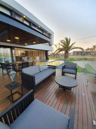 Casa com 5 Quartos à Venda, 477 m² em Condominio Sense - Xangri-lá