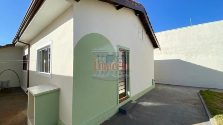 Imagem Casa com 3 Quartos à Venda, 141 m² em Vila Brasil - Pirassununga Imagem Casa com 3 Quartos à Venda, 141 m² em Vila Brasil - Pirassununga