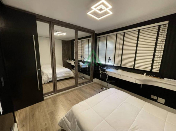 Imagem Casa com 4 Quartos à Venda, 247 m² em Aclimação - São Paulo