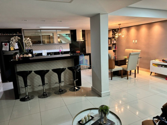 Imagem Casa com 3 Quartos à Venda, 660 m² em Estância Silveira - Contagem
