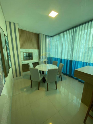Imagem Apartamento com 3 Quartos à Venda, 131 m² em Centro - Balneário Camboriú Imagem Apartamento com 3 Quartos à Venda, 131 m² em Centro - Balneário Camboriú