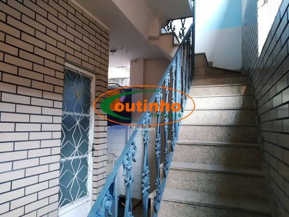 Imagem Casa com 6 Quartos à Venda, 271 m² em Andaraí - Rio De Janeiro Imagem Casa com 6 Quartos à Venda, 271 m² em Andaraí - Rio De Janeiro