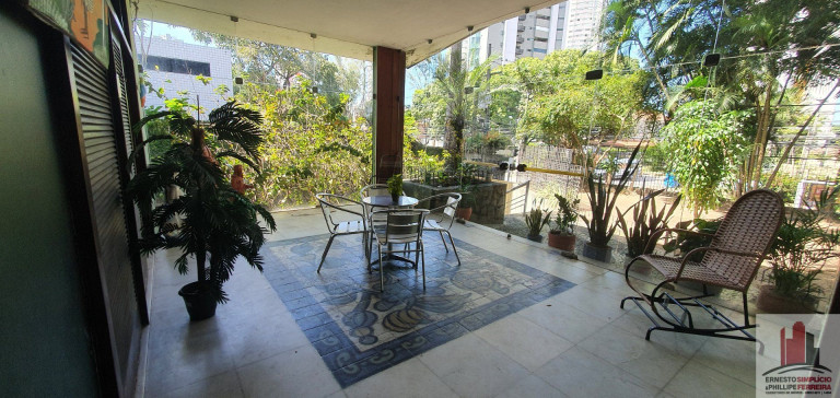 Imagem Casa com 7 Quartos à Venda, 780 m² em Monteiro - Recife