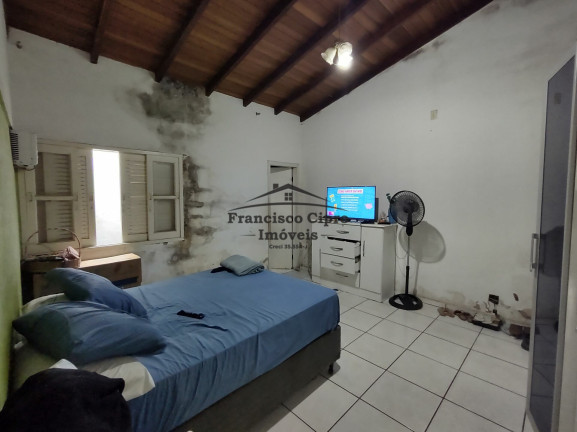 Imagem Casa com 2 Quartos à Venda, 69 m² em Vila Brasil - Guaratinguetá Imagem Casa com 2 Quartos à Venda, 69 m² em Vila Brasil - Guaratinguetá