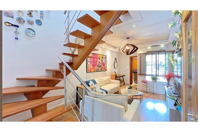 Imagem Casa com 2 Quartos à Venda, 110 m² em Hípica - Porto Alegre