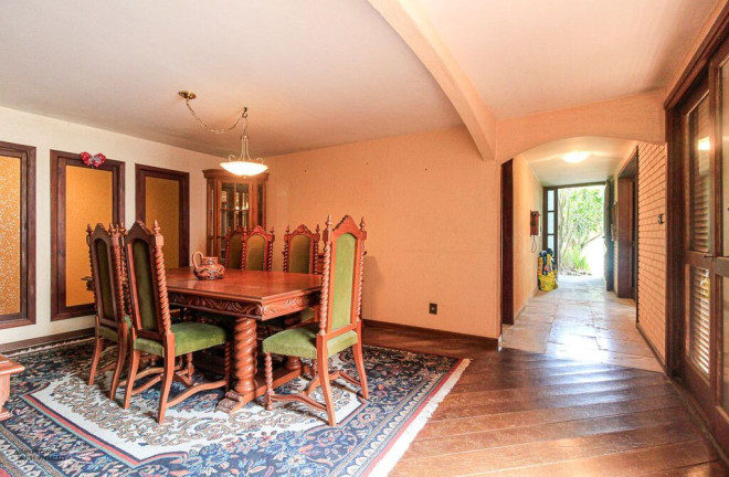 Imagem Casa com 4 Quartos à Venda, 252 m² em Jardim Isabel - Porto Alegre