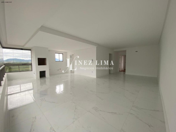Imagem Apartamento com 4 Quartos à Venda, 197 m² em Meia Praia - Itapema Imagem Apartamento com 4 Quartos à Venda, 197 m² em Meia Praia - Itapema