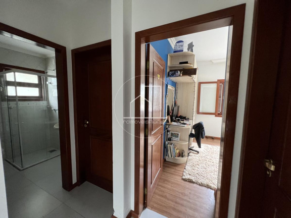 Imagem Casa com 5 Quartos à Venda, 281 m² em São João Do Rio Vermelho - Florianópolis