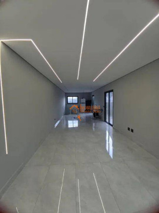 Imagem Sobrado com 3 Quartos à Venda, 300 m² em Jardim Santa Clara - Guarulhos Imagem Sobrado com 3 Quartos à Venda, 300 m² em Jardim Santa Clara - Guarulhos
