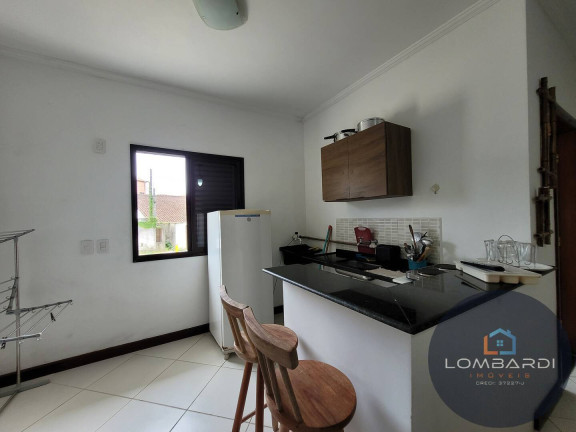 Imagem Apartamento com 1 Quarto à Venda, 27 m² em Toninhas - Ubatuba