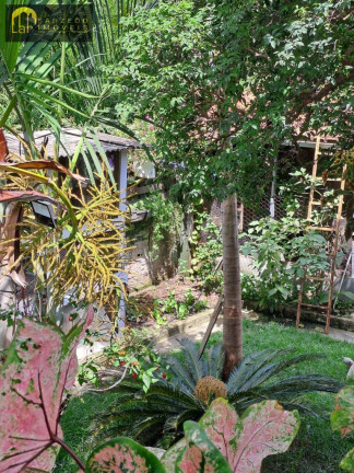 Imagem Casa com 3 Quartos à Venda, em Centro - Sarzedo Imagem Casa com 3 Quartos à Venda, em Centro - Sarzedo