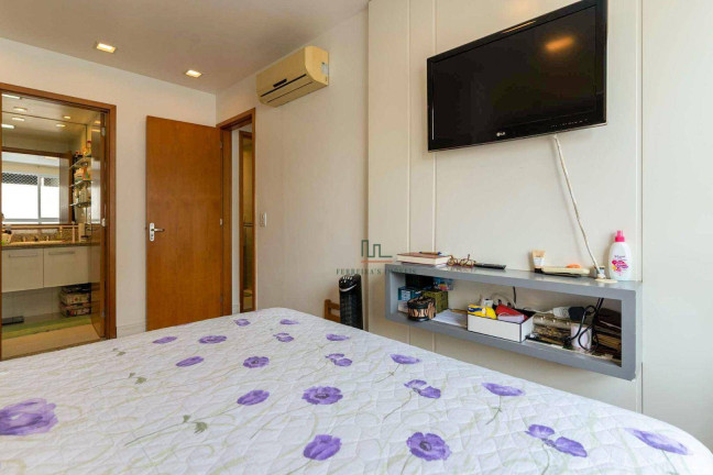 Imagem Apartamento com 2 Quartos à Venda, 81 m² em Icaraí - Niterói