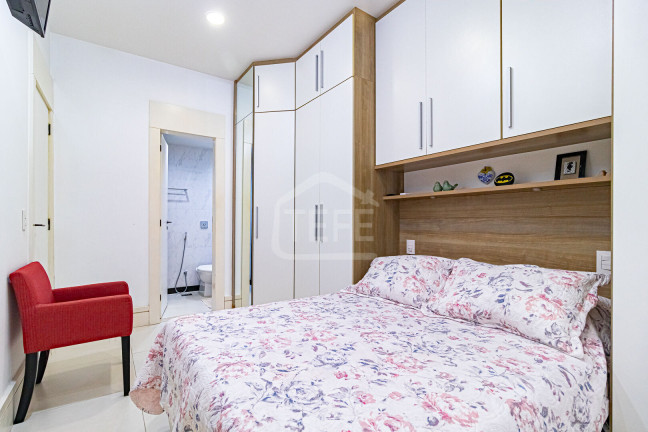 Imagem Apartamento com 2 Quartos à Venda, 77 m² em Copacabana - Rio De Janeiro Imagem Apartamento com 2 Quartos à Venda, 77 m² em Copacabana - Rio De Janeiro