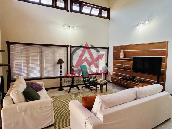 Imagem Casa com 3 Quartos à Venda, 249 m² em Horto Florestal - Ubatuba Imagem Casa com 3 Quartos à Venda, 249 m² em Horto Florestal - Ubatuba