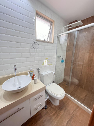 Imagem Casa com 4 Quartos à Venda, 165 m² em Santa Luzia - Serra