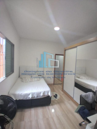 Imagem Casa com 2 Quartos à Venda, em Maracanã - Praia Grande Imagem Casa com 2 Quartos à Venda, em Maracanã - Praia Grande