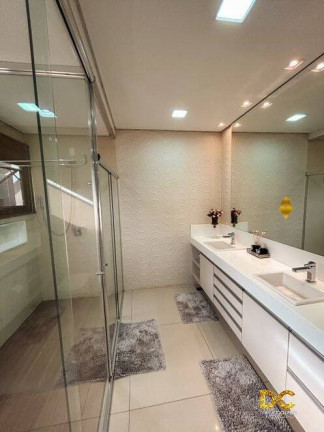 Imagem Casa de Condomínio com 4 Quartos à Venda, 474 m² em Jardim Itália - Cuiabá