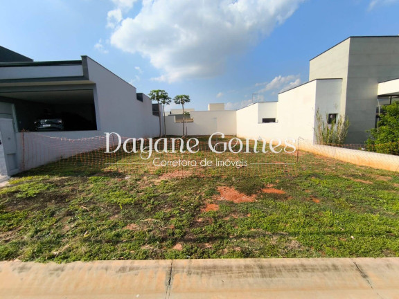 Terreno em Condomínio à Venda, 300 m² em Jardim Residencial Dona Lucilla - Indaiatuba
