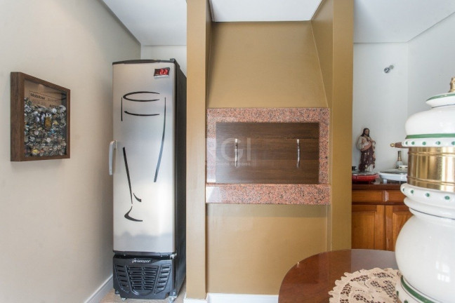 Imagem Casa com 3 Quartos à Venda, 264 m² em Jardim Isabel - Porto Alegre