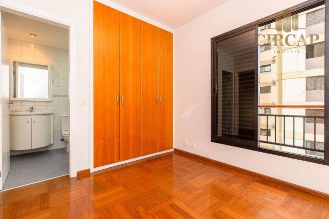 Imagem Apartamento com 3 Quartos à Venda, 205 m² em Vila Olímpia - São Paulo Imagem Apartamento com 3 Quartos à Venda, 205 m² em Vila Olímpia - São Paulo