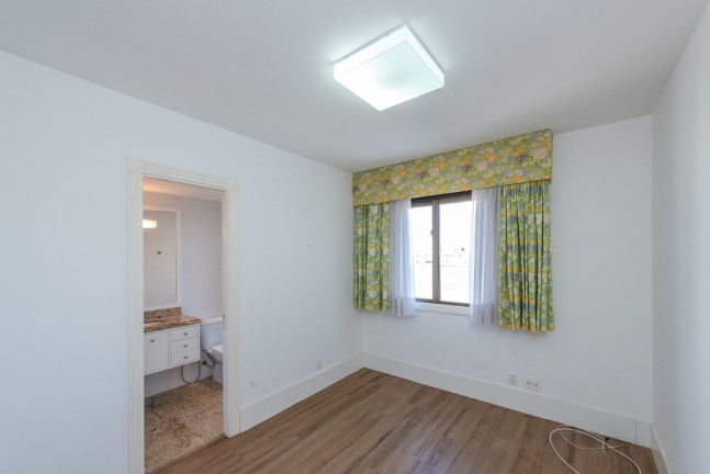 Imagem Apartamento com 3 Quartos à Venda, 203 m² em Rio Branco - Porto Alegre