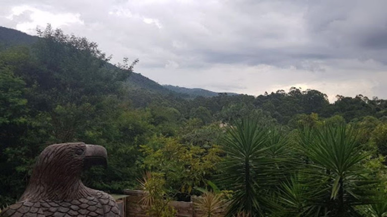 Imagem Casa com 3 Quartos à Venda, 200 m² em Bosque Dos Eucalíptos - Atibaia Imagem Casa com 3 Quartos à Venda, 200 m² em Bosque Dos Eucalíptos - Atibaia
