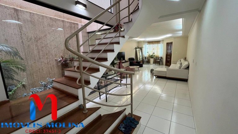 Sobrado com 3 Quartos à Venda, 420 m² em Osvaldo Cruz - São Caetano Do Sul