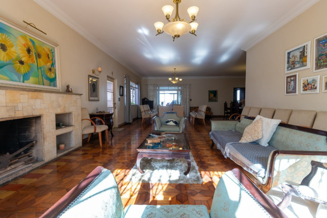 Casa com 3 Quartos à Venda, 280 m² em Chácara Monte Alegre - São Paulo