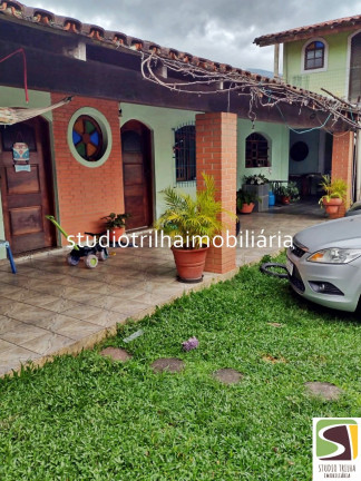 Imagem Casa com 4 Quartos à Venda, em Barra Velha - Ilhabela Imagem Casa com 4 Quartos à Venda, em Barra Velha - Ilhabela