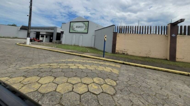 Imagem Casa com 4 Quartos à Venda, 720 m² em Peruibe - Peruíbe Imagem Casa com 4 Quartos à Venda, 720 m² em Peruibe - Peruíbe